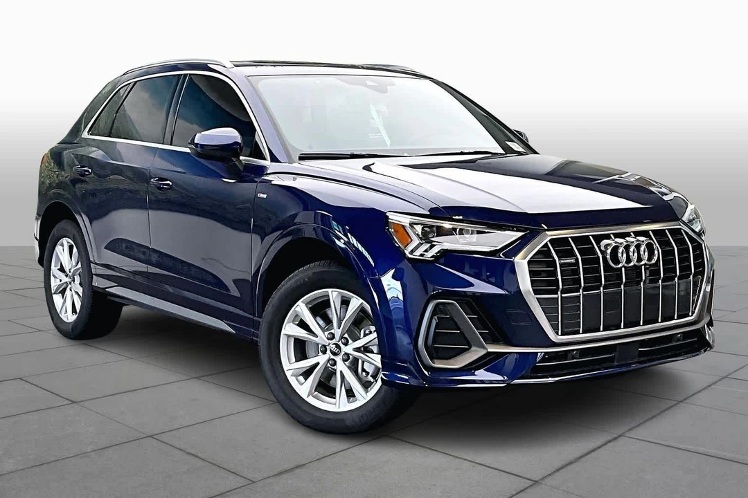 2025 Audi F3 Q3 - Image 3 of 12