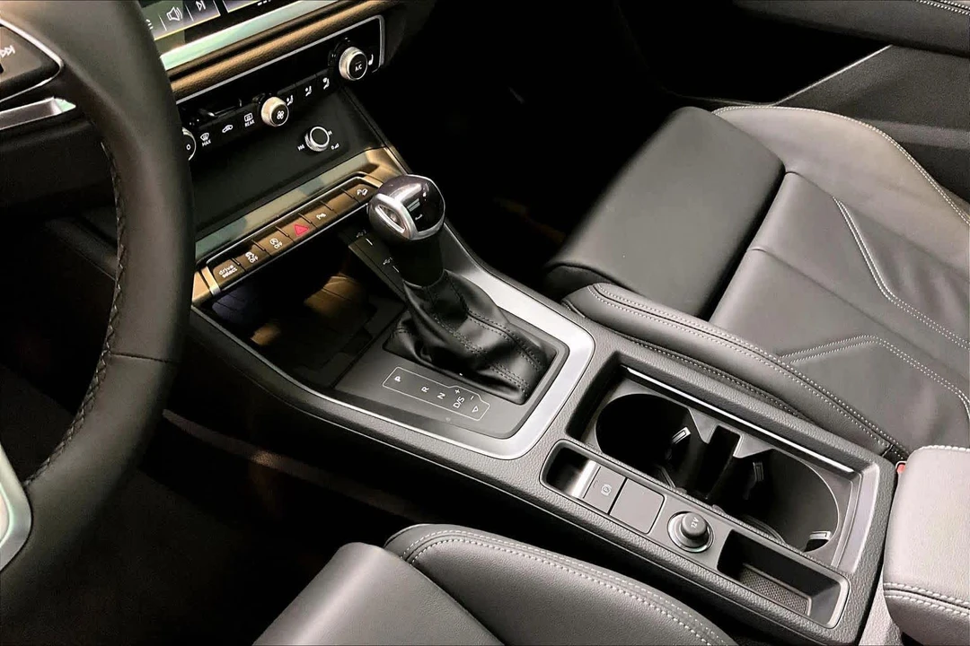 2025 Audi F3 Q3 - Image 17 of 21