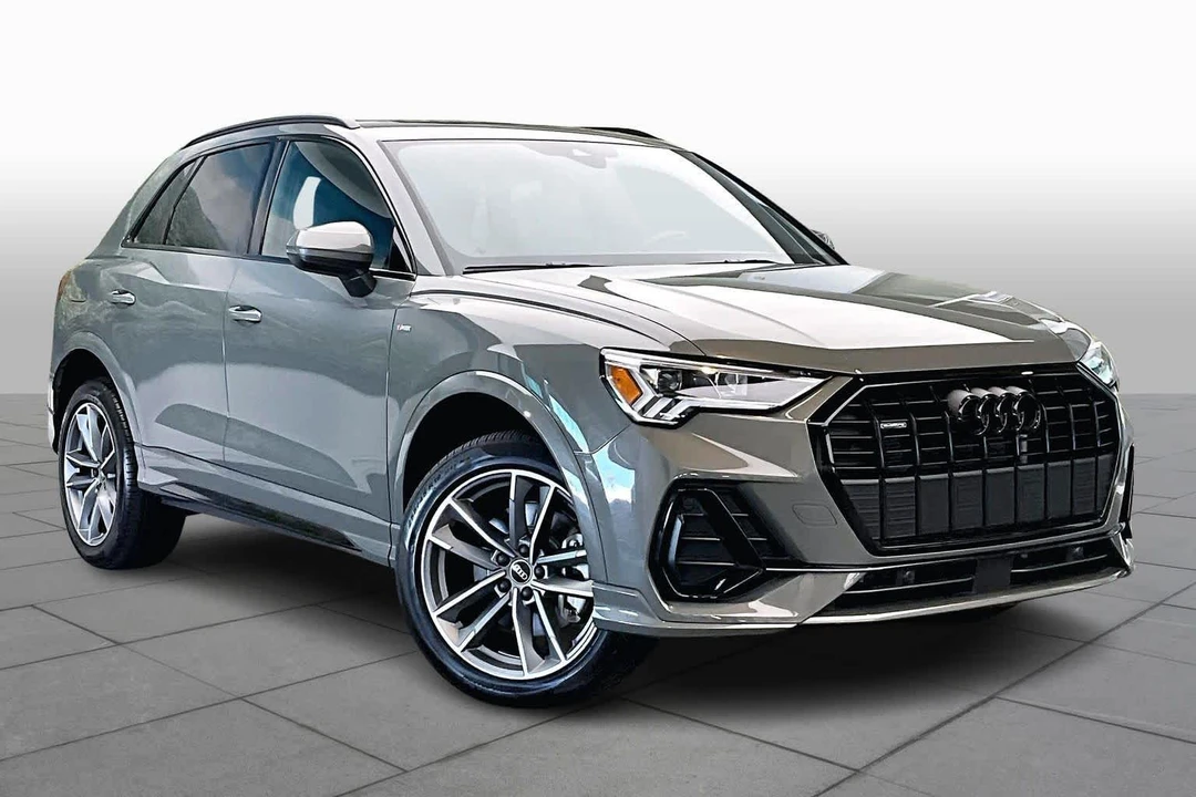 2025 Audi F3 Q3 - Image 3 of 12