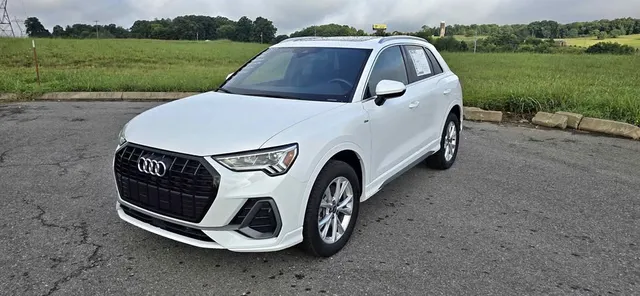 2025 Audi Q3 S line Prestige Sport Utility 4D