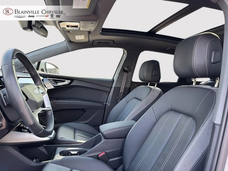 2025 Audi Q4 e-tron - Image 15 of 20