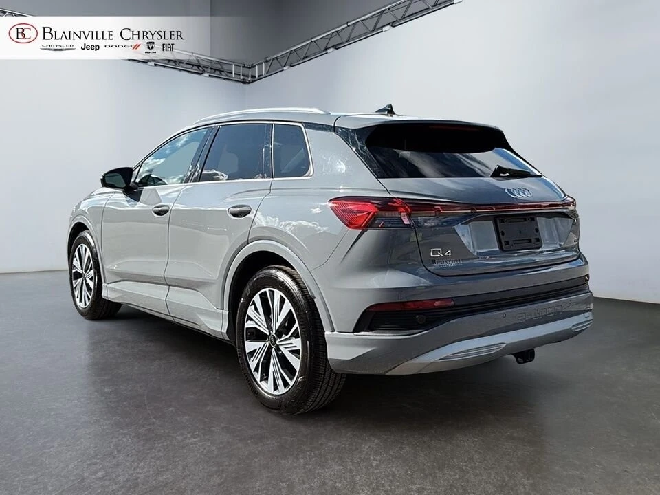 2025 Audi Q4 e-tron - Image 5 of 20