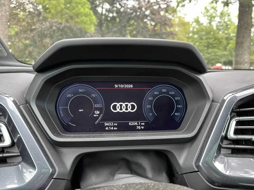 2025 Audi Q4 e-tron - Image 15 of 20