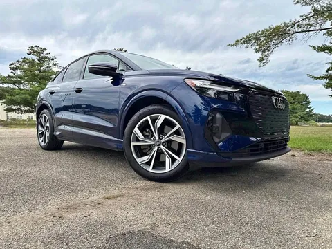 2025 Audi Q4 Sportback e-tron 50 Premium Plus