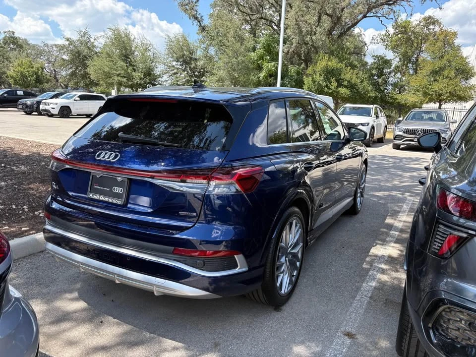 2025 Audi Q4 e-tron - Image 5 of 6