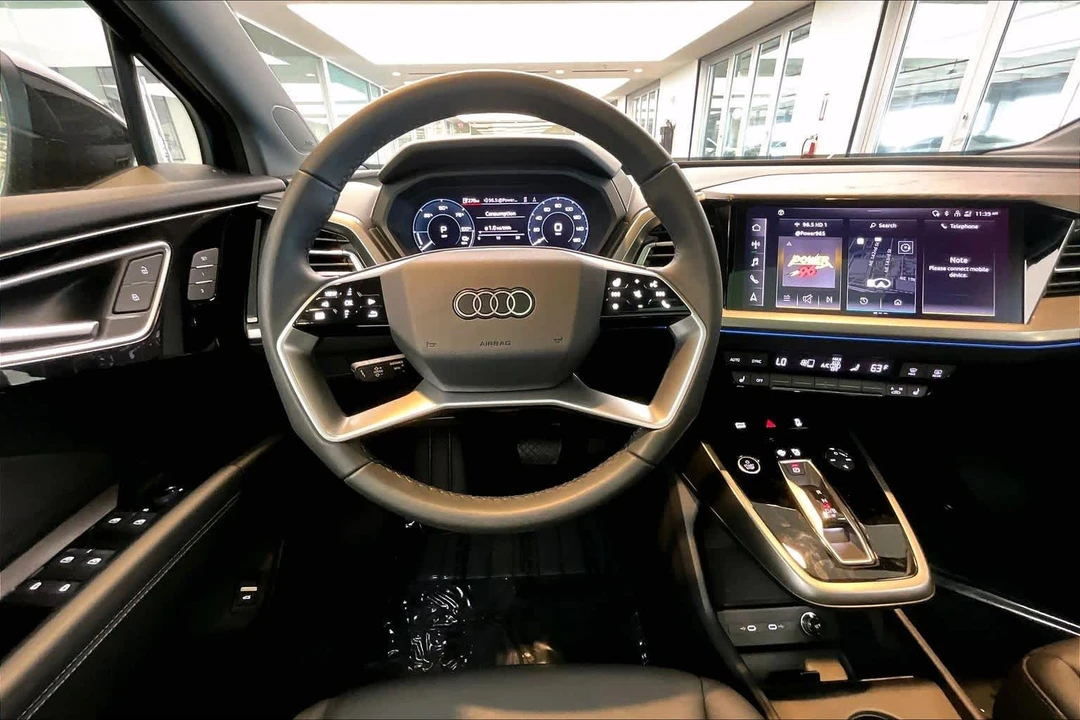 2025 Audi Q4 e-tron - Image 6 of 12