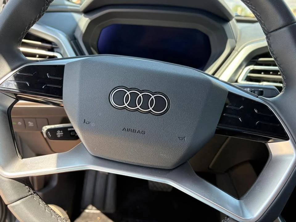 2025 Audi Q4 e-tron - Image 15 of 16
