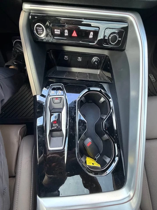 2025 Audi FY Q5 - Image 14 of 18