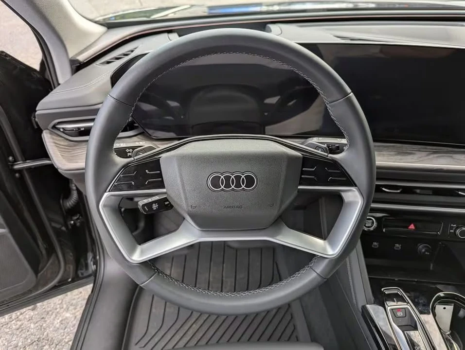2025 Audi FY Q5 - Image 11 of 20