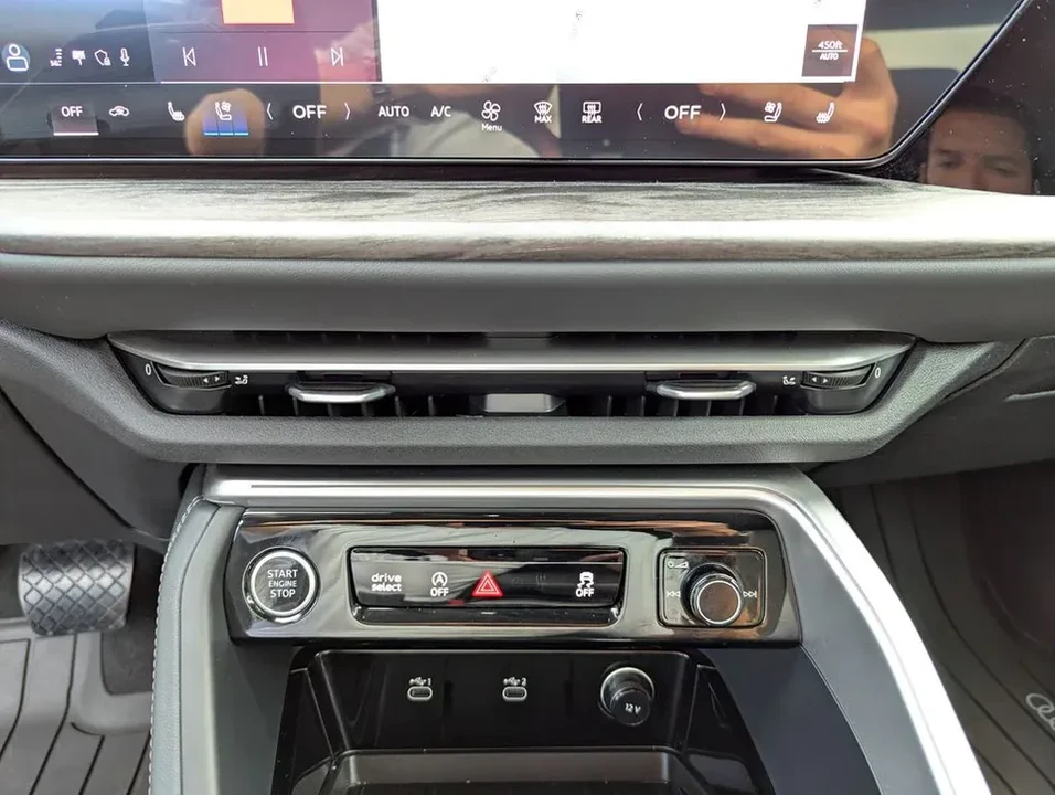 2025 Audi FY Q5 - Image 15 of 20
