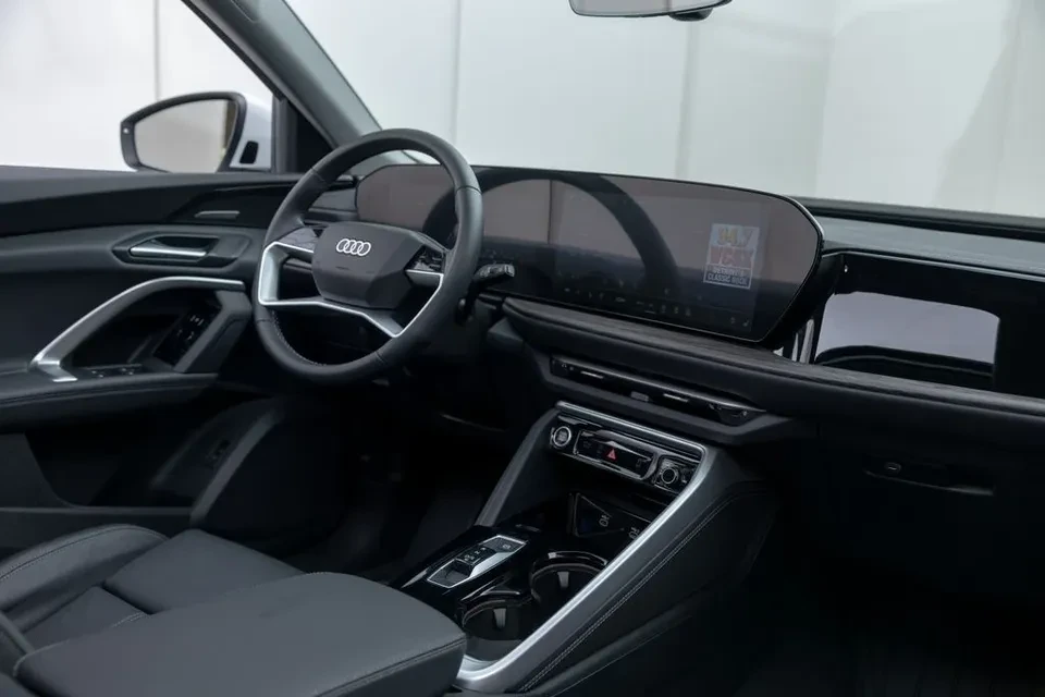 2025 Audi FY Q5 - Image 16 of 19