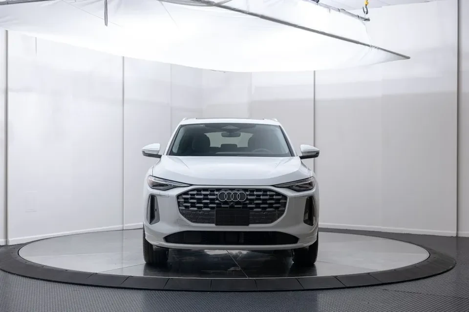 2025 Audi FY Q5 - Image 8 of 19