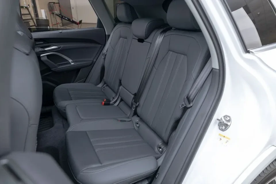 2025 Audi FY Q5 - Image 18 of 19