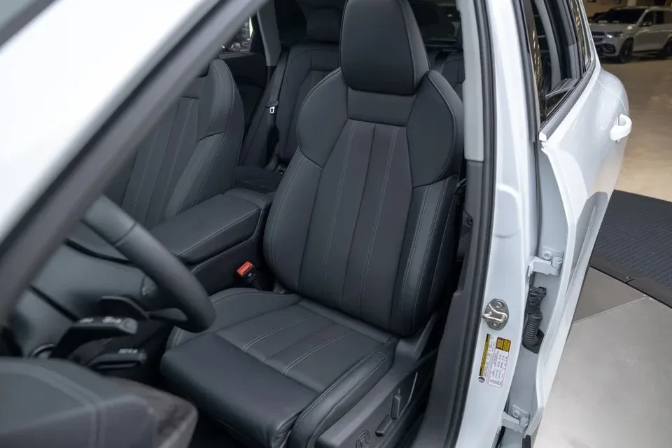 2025 Audi FY Q5 - Image 11 of 19