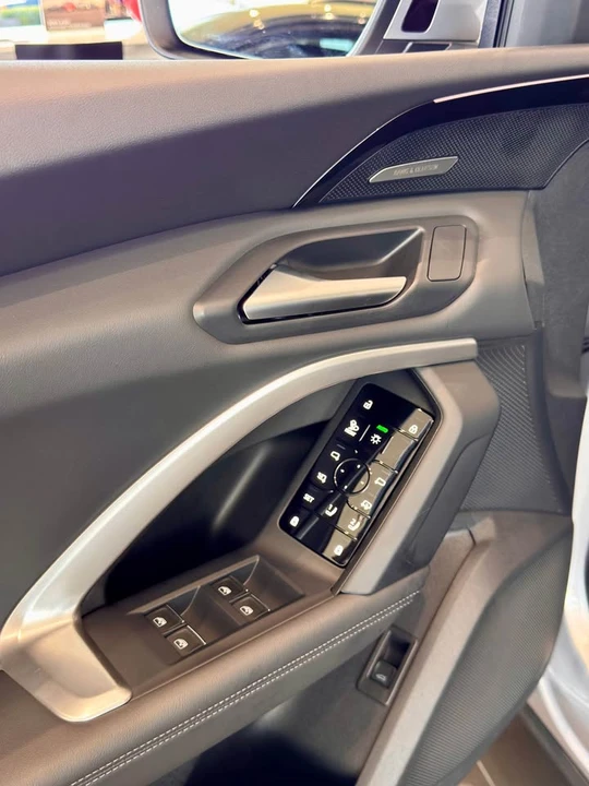 2025 Audi FY Q5 - Image 11 of 16