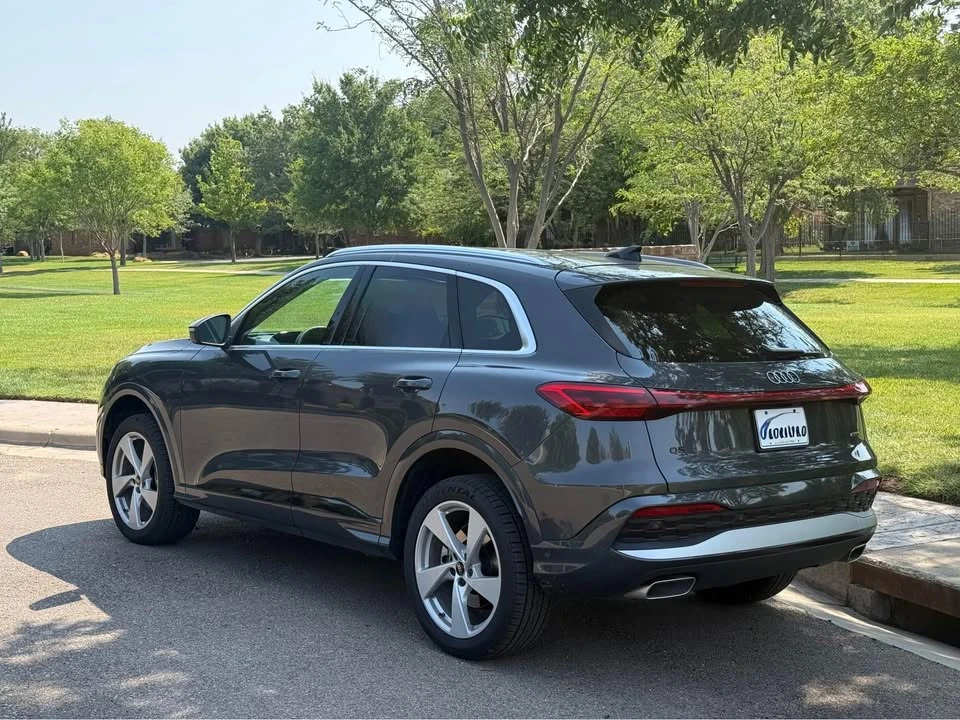 2025 Audi FY Q5 - Image 3 of 10