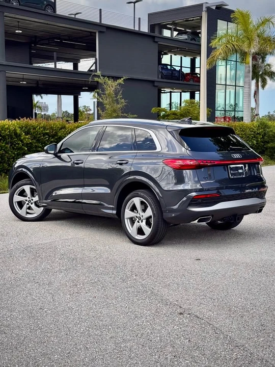 2025 Audi FY Q5 - Image 2 of 20