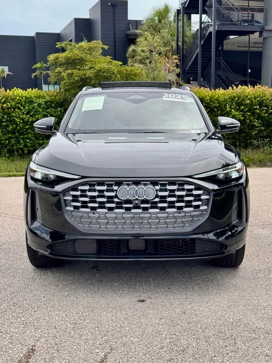 2025 Audi FY Q5 - Image 2 of 20