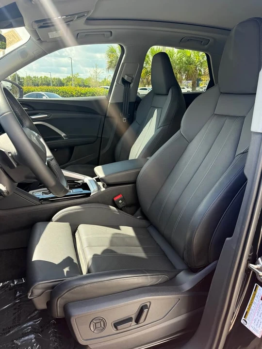 2025 Audi FY Q5 - Image 3 of 18