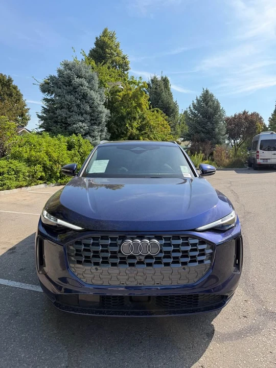 2025 Audi FY Q5 - Image 2 of 19