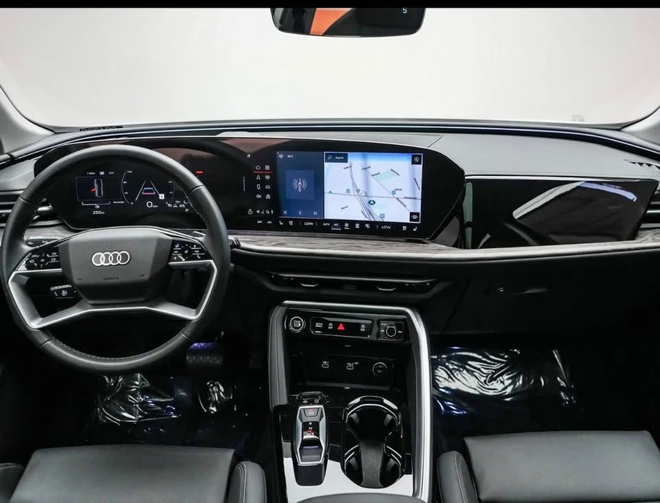 2025 Audi FY Q5 - Image 3 of 3