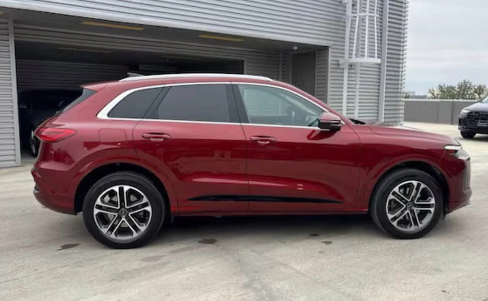 2025 Audi FY Q5 - Image 3 of 8