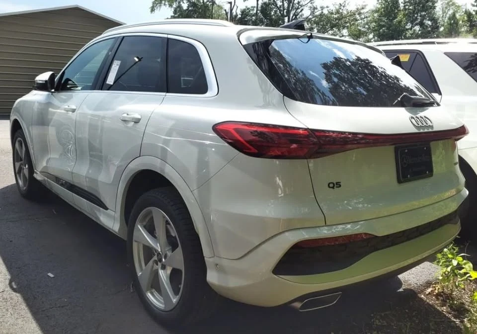 2025 Audi FY Q5 - Image 4 of 4