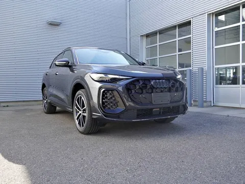 2025 Audi Q5 2.0T S line quattro