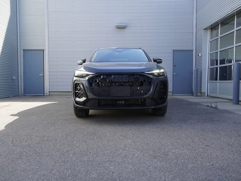 2025 Audi FY Q5 - Image 3 of 10