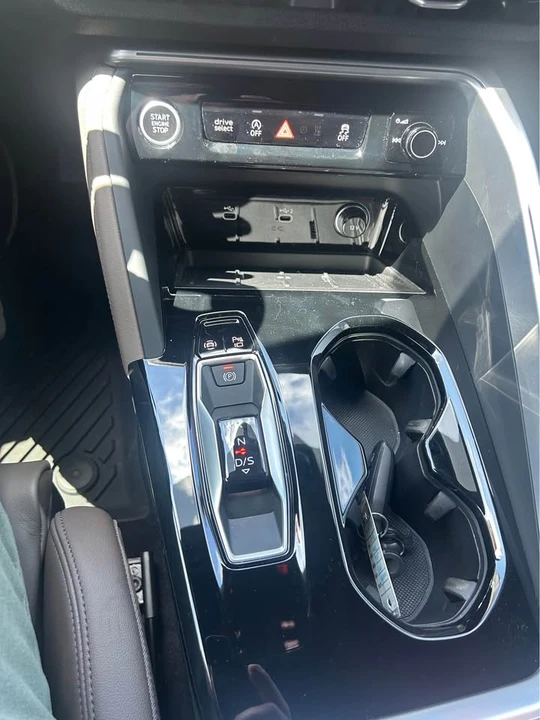2025 Audi FY Q5 - Image 14 of 19