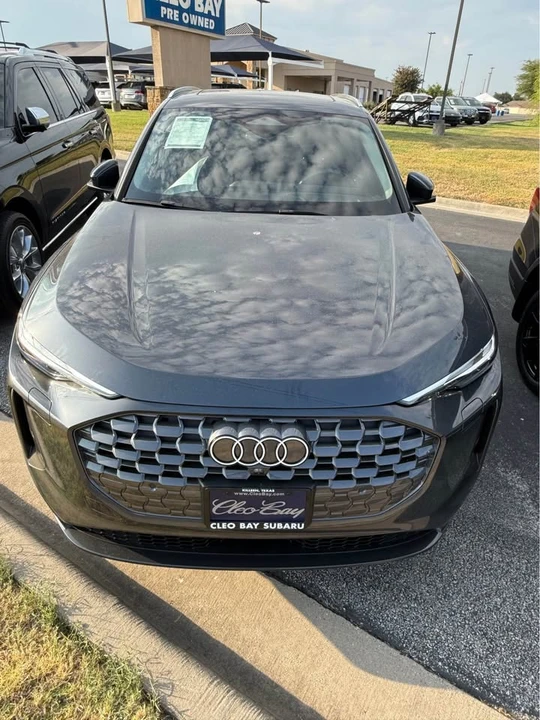 2025 Audi FY Q5 - Image 2 of 8