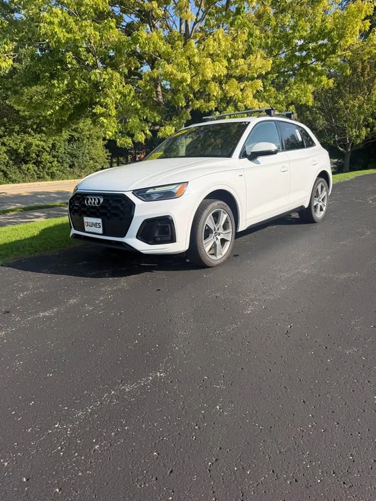 2025 Audi FY Q5 - Image 2 of 9