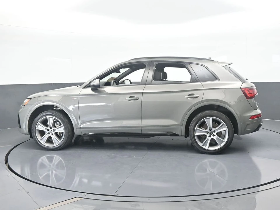2025 Audi FY Q5 - Image 3 of 12