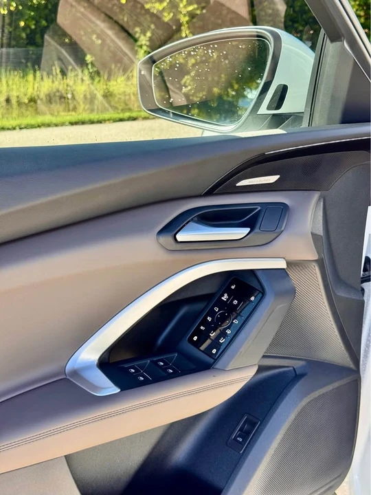 2025 Audi FY Q5 - Image 16 of 18