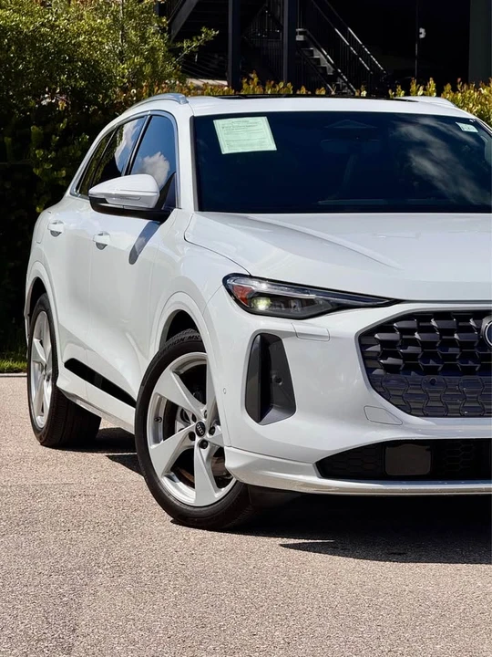 2025 Audi FY Q5 - Image 7 of 18