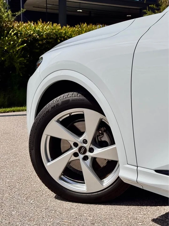 2025 Audi FY Q5 - Image 6 of 18