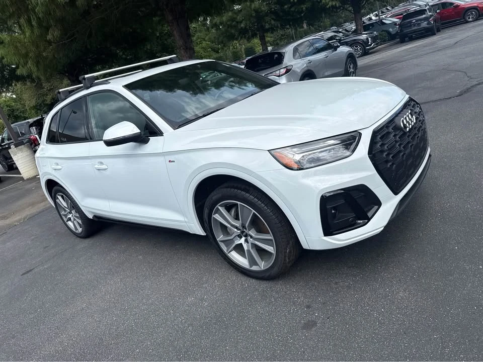 2025 Audi FY Q5 - Image 3 of 14