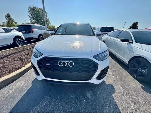 2025 Audi Q5 45 TFSI S line Premium Sport Utility 4D