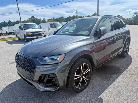 2025 Audi Q5 45 TFSI S line Premium Sport Utility 4D