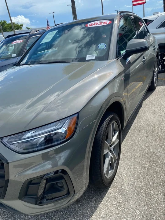 2025 Audi FY Q5 - Image 2 of 6