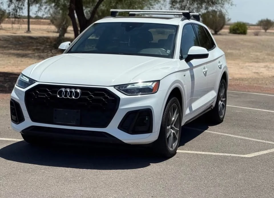 2025 Audi FY Q5 - Image 2 of 10