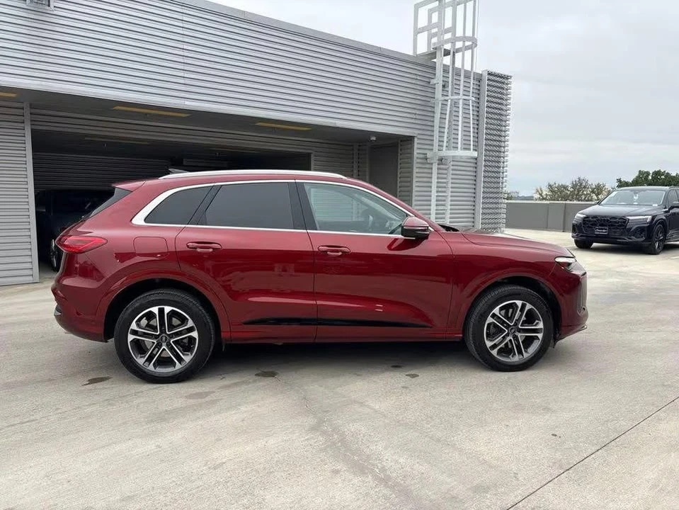 2025 Audi FY Q5 - Image 4 of 20