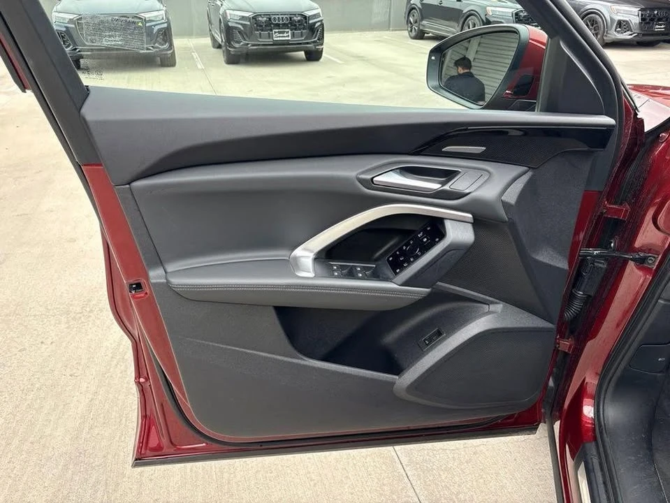 2025 Audi FY Q5 - Image 10 of 20