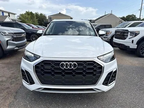 2025 Audi Q5 Hybrid Plug-in e quattro Premium S Line 55 TFSI AWD