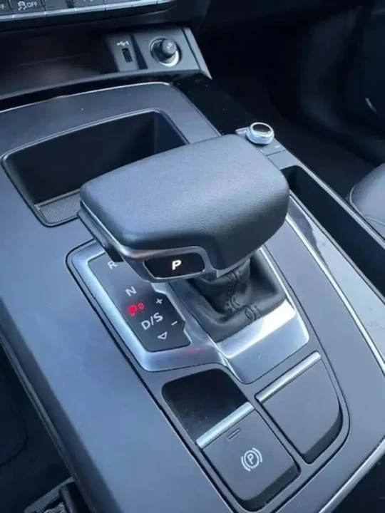 2025 Audi FY Q5 - Image 8 of 13