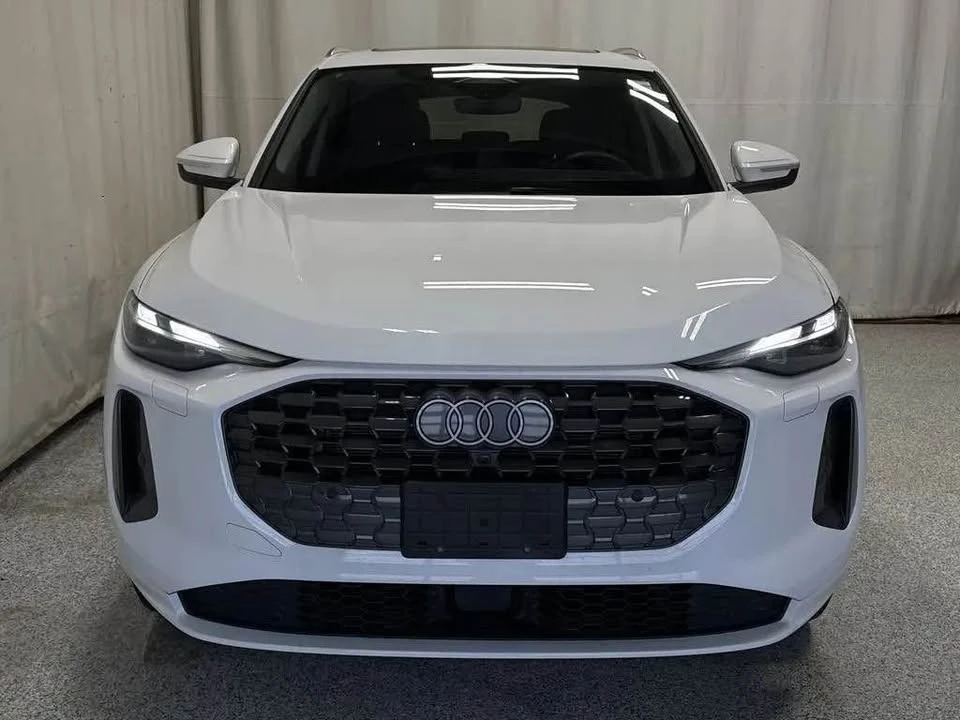 2025 Audi FY Q5 - Image 2 of 9