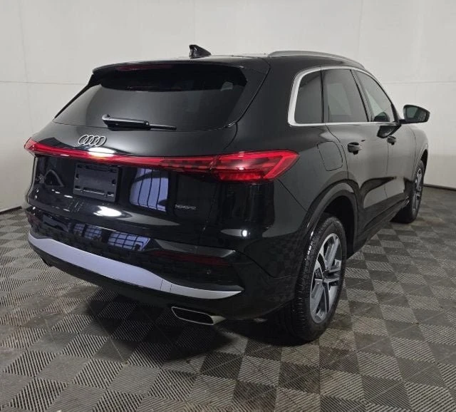 2025 Audi FY Q5 - Image 2 of 7