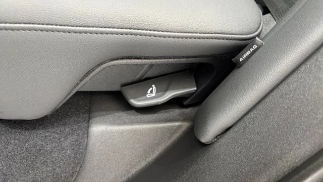 2025 Audi FY Q5 - Image 18 of 19