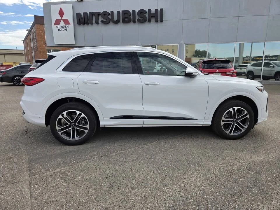 2025 Audi FY Q5 - Image 4 of 19
