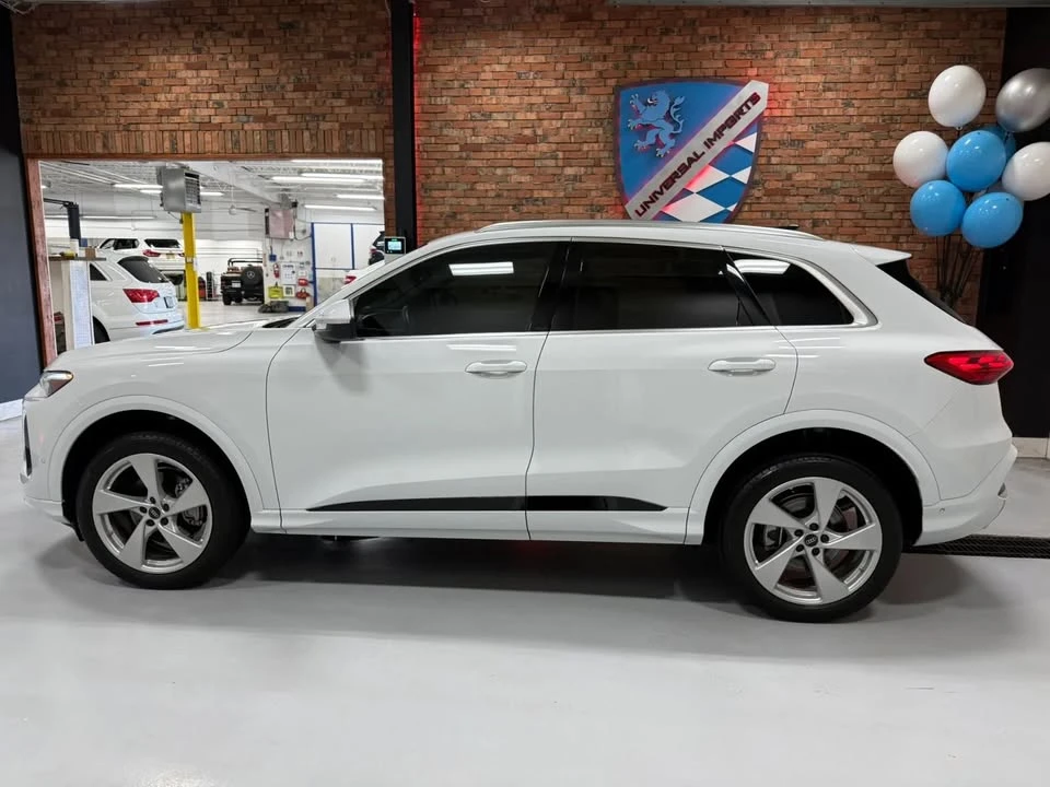 2025 Audi FY Q5 - Image 2 of 7
